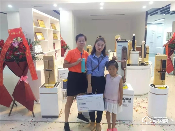 皇家金盾智能鎖強勢入駐惠州栢順居，共話智能家居大前景