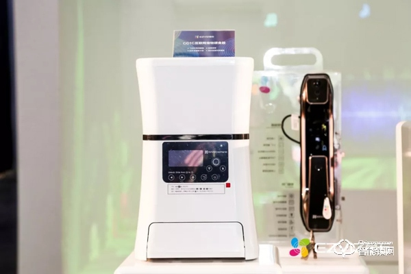 新推兩款智能門鎖，提出“1+4+N”：螢石用視頻AI構(gòu)建安全智能生態(tài)！