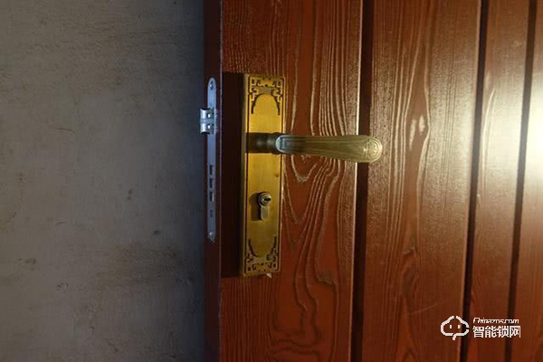 用料扎實，aigo推出智能門鎖，價格是亮點