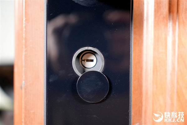 小米智能門鎖Pro圖賞:1599元帶高清可視門鈴 小米智能門鎖Pro圖賞:1599元帶高清可視門鈴