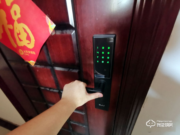 有了這把OJJ X1智能鎖，跟我吼：滾蛋吧！鑰匙君~