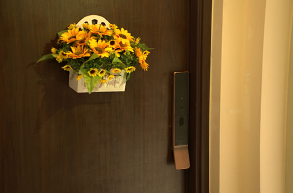 一把鎖的自我修養(yǎng)：聯(lián)想智能門鎖X1，全天候安全陪伴