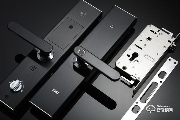 上手不后悔，小Biu智能鎖真心讓我點贊