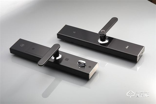 上手不后悔，小Biu智能鎖真心讓我點贊