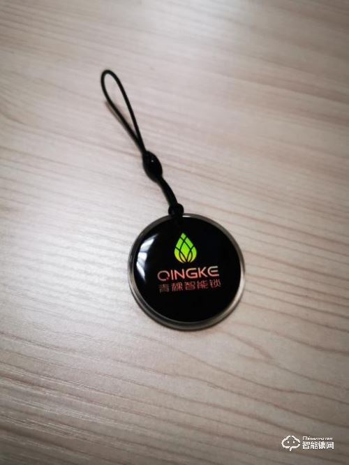 選擇華為智卡青稞智能指紋鎖，裝修煥新享受生活！