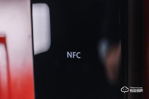 為什么你需要一把智能門鎖？測過就知道了