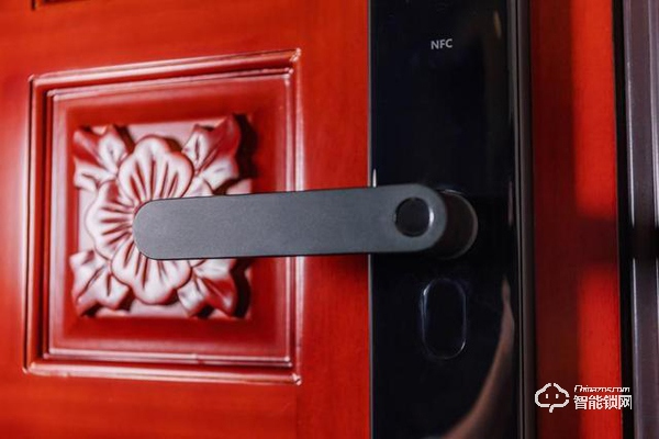為什么你需要一把智能門鎖？測過就知道了