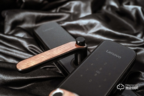 給女神多一份守護(hù) 聯(lián)想智能門鎖E1帶來(lái)更精準(zhǔn)的安全