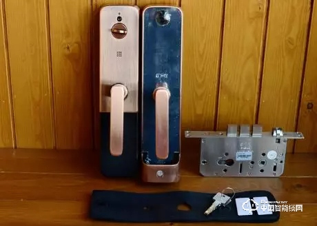 體驗(yàn)樂橙K5智能指紋鎖：主動(dòng)防御讓家更安全