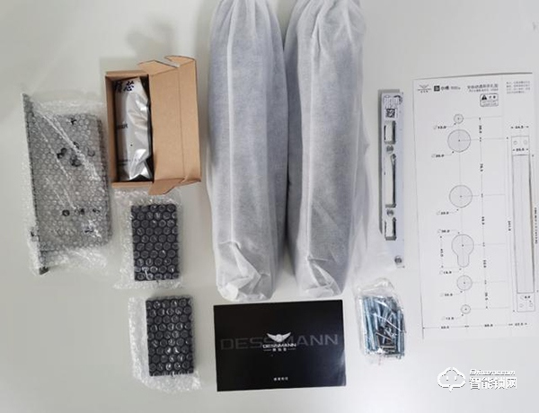 用臉做鑰匙，德施曼小嘀R5人臉識別智能鎖評測