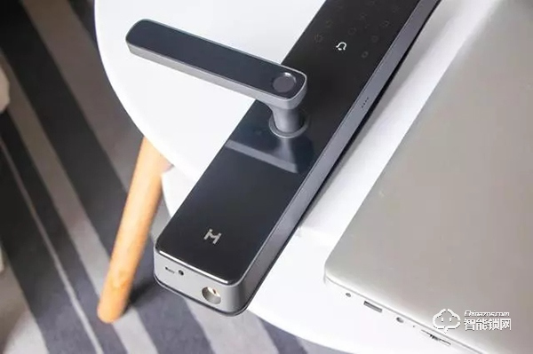 開箱評測 | 創(chuàng)米小白智能門鎖C1，讓每個家庭因科技而幸福