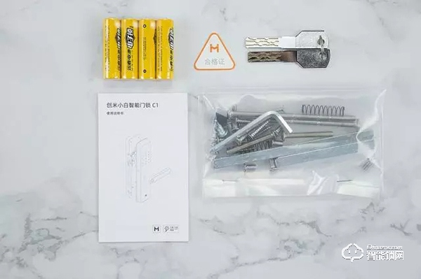 開箱評測 | 創(chuàng)米小白智能門鎖C1，讓每個家庭因科技而幸福