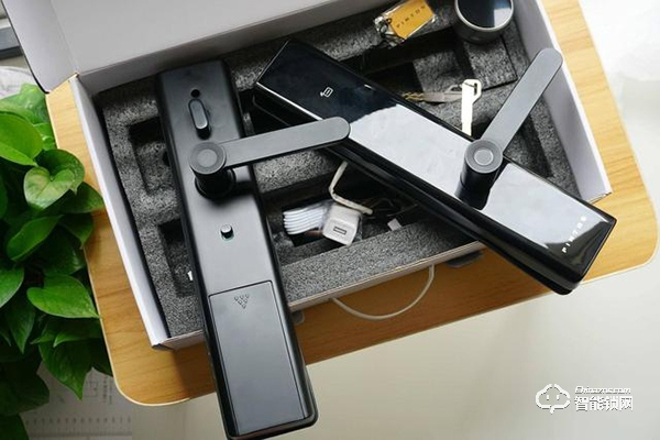 六大安全防護，華為智能家居生態鏈品多H1開啟你的智能生活