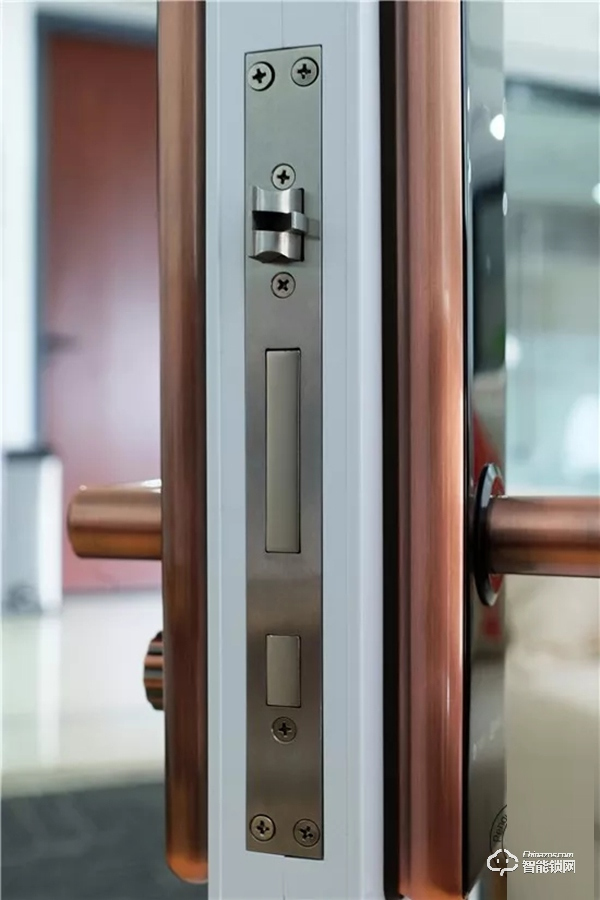 管家式智能生活 | 評測萬佳安·騰訊云I9 Max智慧門鎖