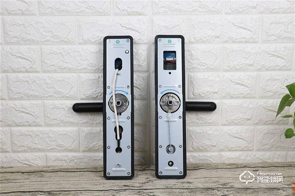 小益E206指紋鎖使用測評 千元鎖表現更出色