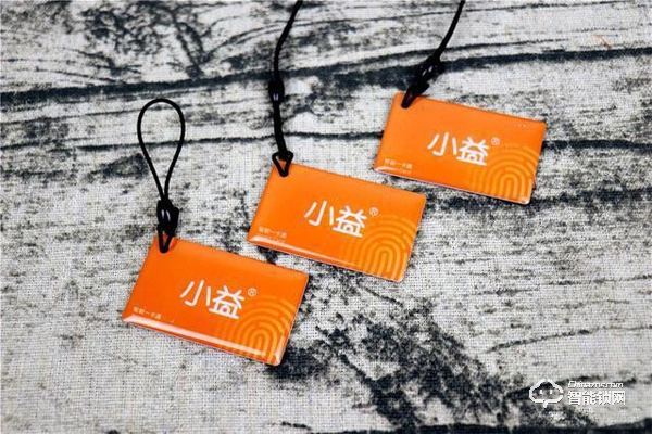 小益E206指紋鎖使用測評 千元鎖表現更出色