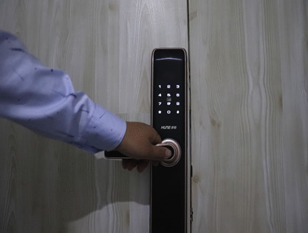小米米家智能鎖vs科裕i8真實對比測評
