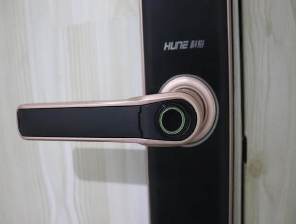 小米米家智能鎖vs科裕i8真實對比測評