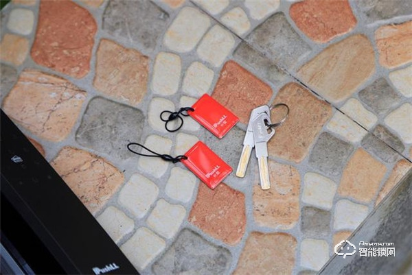 升級(jí)換新，樸墅指靜脈鎖到底有什么特別的？