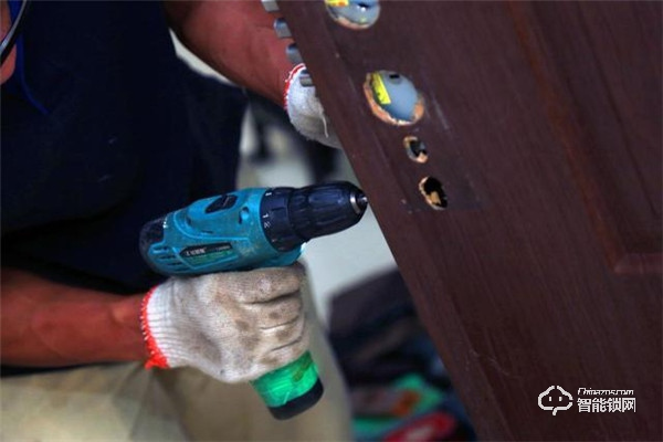 升級(jí)換新,樸墅指靜脈鎖到底有什么特別的? 升級(jí)換新,樸墅指靜脈鎖到底有什么特別的?