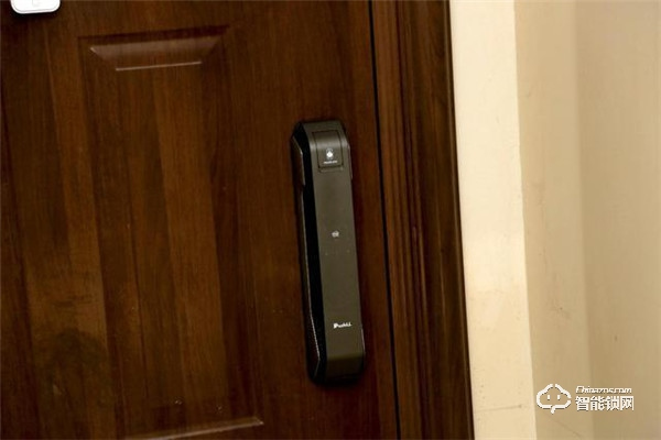 升級(jí)換新，樸墅指靜脈鎖到底有什么特別的？