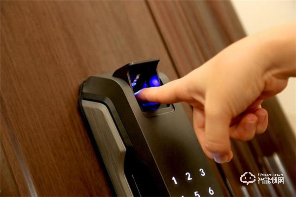 升級(jí)換新，樸墅指靜脈鎖到底有什么特別的？