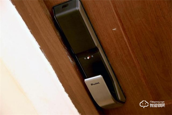 升級(jí)換新，樸墅指靜脈鎖到底有什么特別的？