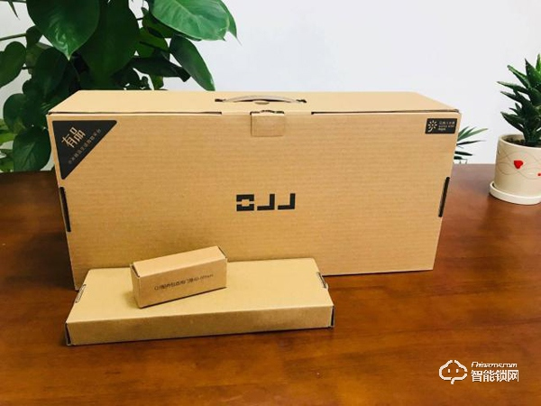 拆解評測|鹿客智能鎖OJJ X1,千元機能否做出真品質? 拆解評測|鹿客智能鎖OJJ X1,千元機能否做出真品質?