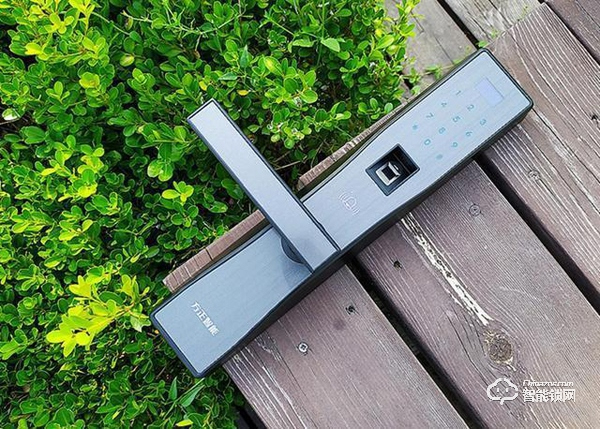 方正智能鎖評(píng)測(cè)：高科技時(shí)代，用方正智能鎖住家的安全