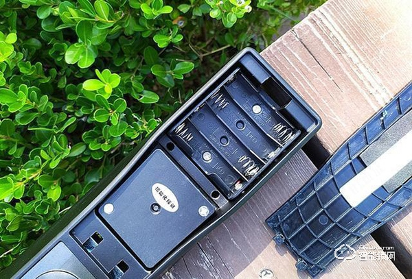 方正智能鎖評(píng)測(cè)：高科技時(shí)代，用方正智能鎖住家的安全