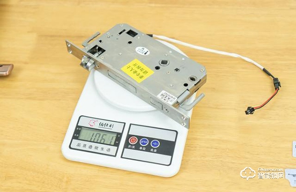 C級鎖芯，6種方式開門，斑點貓W500指紋鎖深度測評