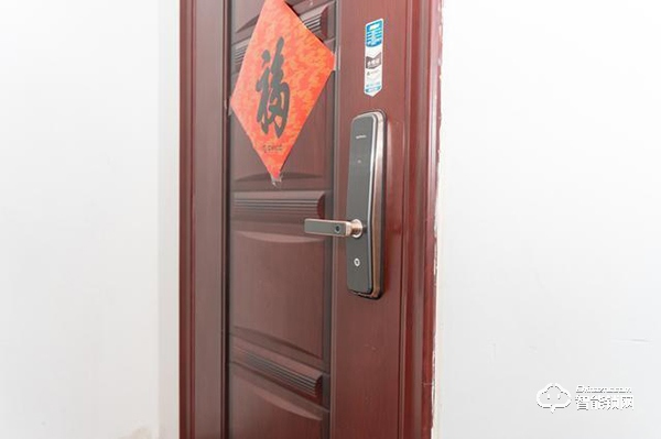 C級鎖芯，6種方式開門，斑點貓W500指紋鎖深度測評