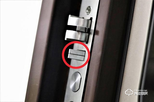 產(chǎn)品設(shè)計(jì)與定價(jià)嚴(yán)重不符？米家智能門鎖磨砂金安裝體驗(yàn)測(cè)評(píng)