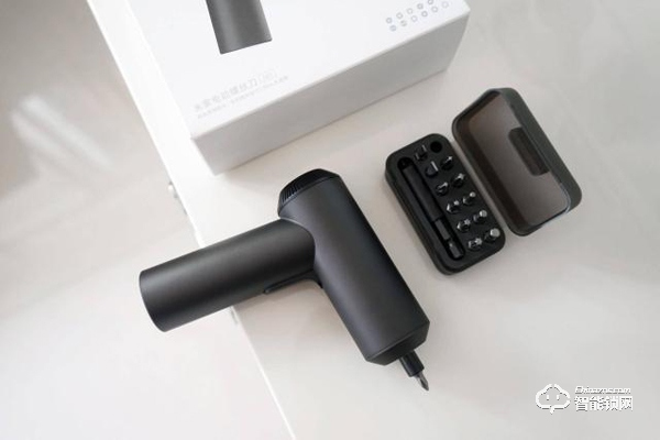 你要的裝智能鎖神器來了|米家電動螺絲刀體驗