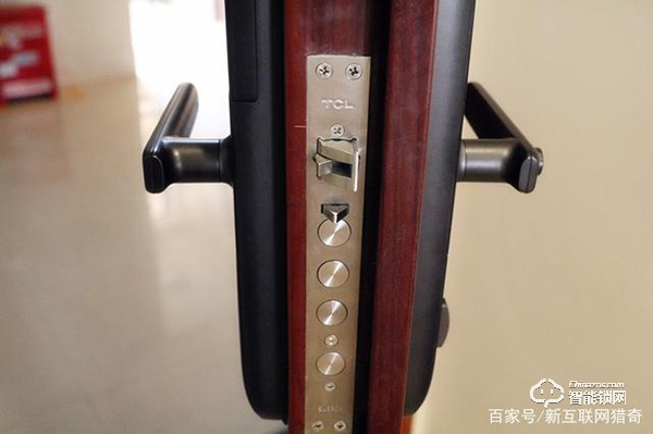 未關門立即提醒，指紋識別又快又準，TCL K5智能鎖實測體驗