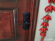 未關(guān)門立即提醒,指紋識(shí)別又快又準(zhǔn),TCL K5智能鎖實(shí)測(cè)體驗(yàn)
