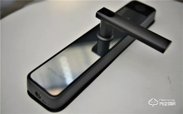 你家的門鎖該升級了 樂橙P6三維感官視頻鎖首發評測