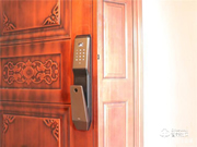 TCL智能鎖實力攪局,外觀新穎別樹一幟,一鍵開關更方便