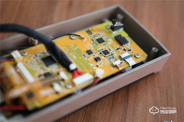 青稞智能鎖T7拆機評測，售價2999除了屏幕還有華為智卡認證！