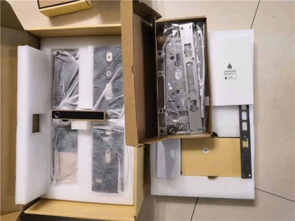 花粉青睞的智能鎖 | 青稞智能鎖E5H評(píng)測(cè)分享(支持華為錢包華為智卡)