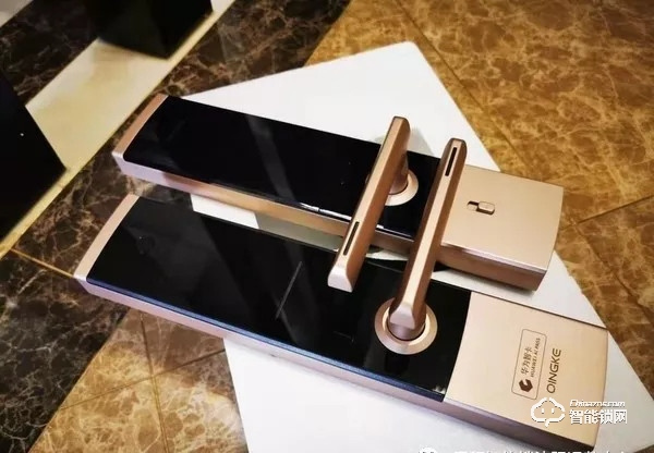 華為花粉投稿，青稞智能鎖 T7 新鮮開箱分享！