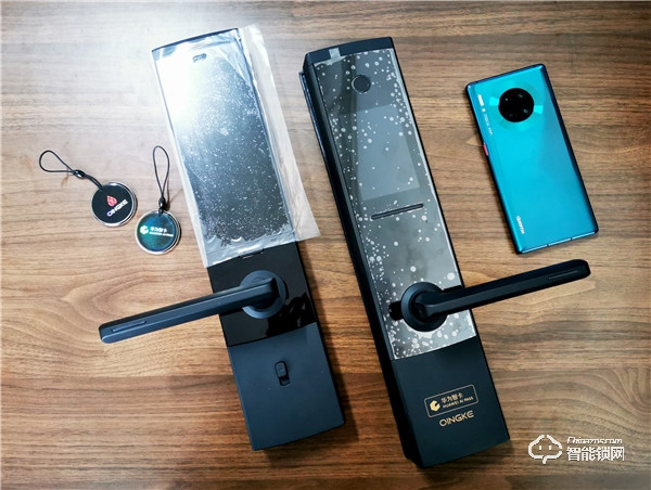 有顏有實力！華為智卡認證青稞智能鎖T7拆機測評報告