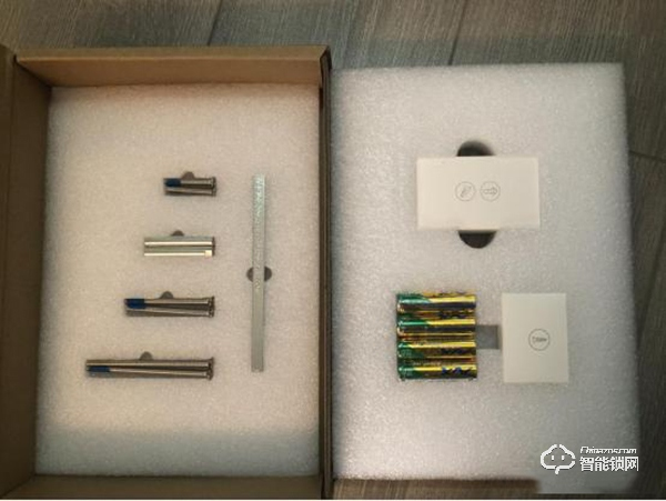 智能門鎖小米有品定制版測評：簡約而不簡單！是家的安全官！