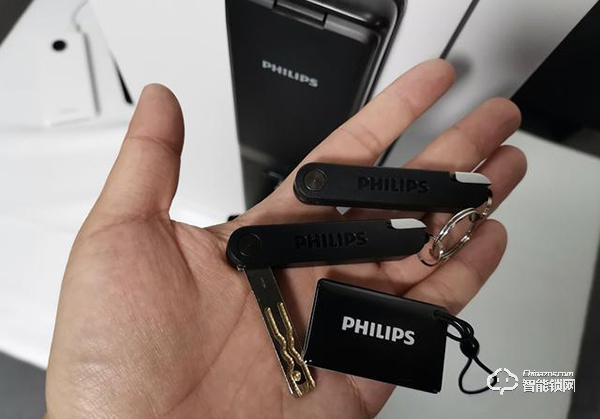 飛利浦Alpha智能門鎖評測：享受不被鑰匙束縛的自由