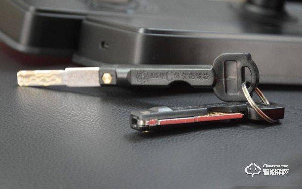 夠安全，買得起，售價(jià)僅幾百元的小益E206T智能鎖測評