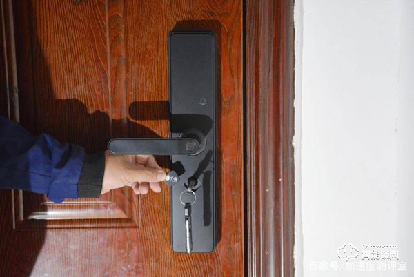 夠安全，買得起，售價(jià)僅幾百元的小益E206T智能鎖測評