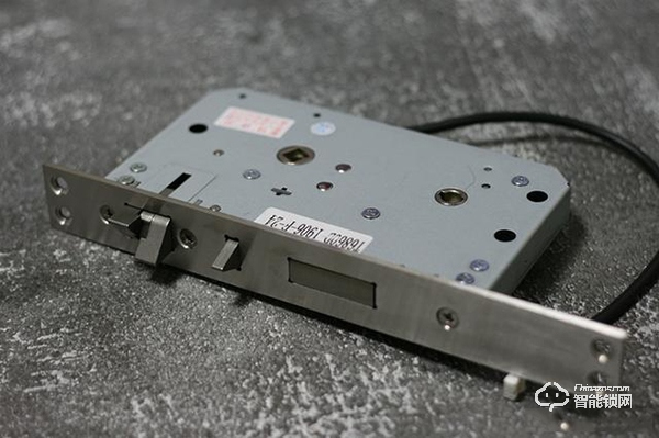 指紋鎖什么牌子最好？金指碼、多瑪指紋鎖、琨山指紋鎖試用測(cè)評(píng)