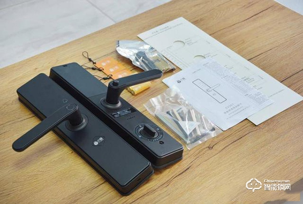 小益E206T智能鎖測評(píng)：2020年最好的禮物