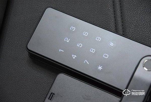 小益E206T智能鎖測評(píng)：2020年最好的禮物