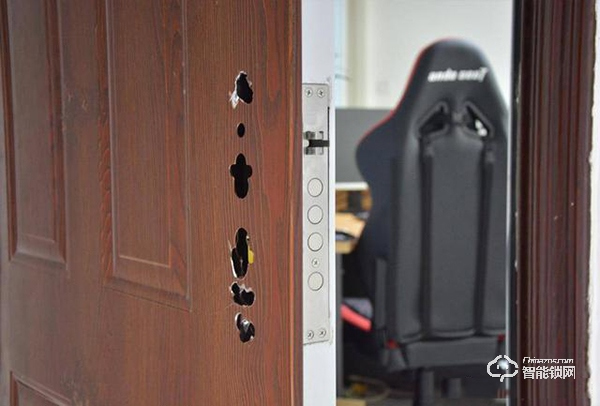 小益E206T智能鎖測評(píng)：2020年最好的禮物